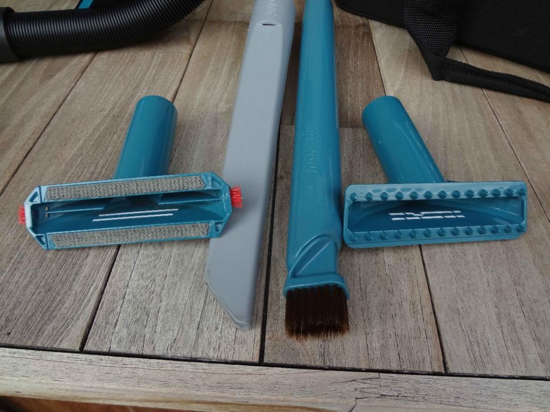 Makita CL184D コードレス掃除機 中古