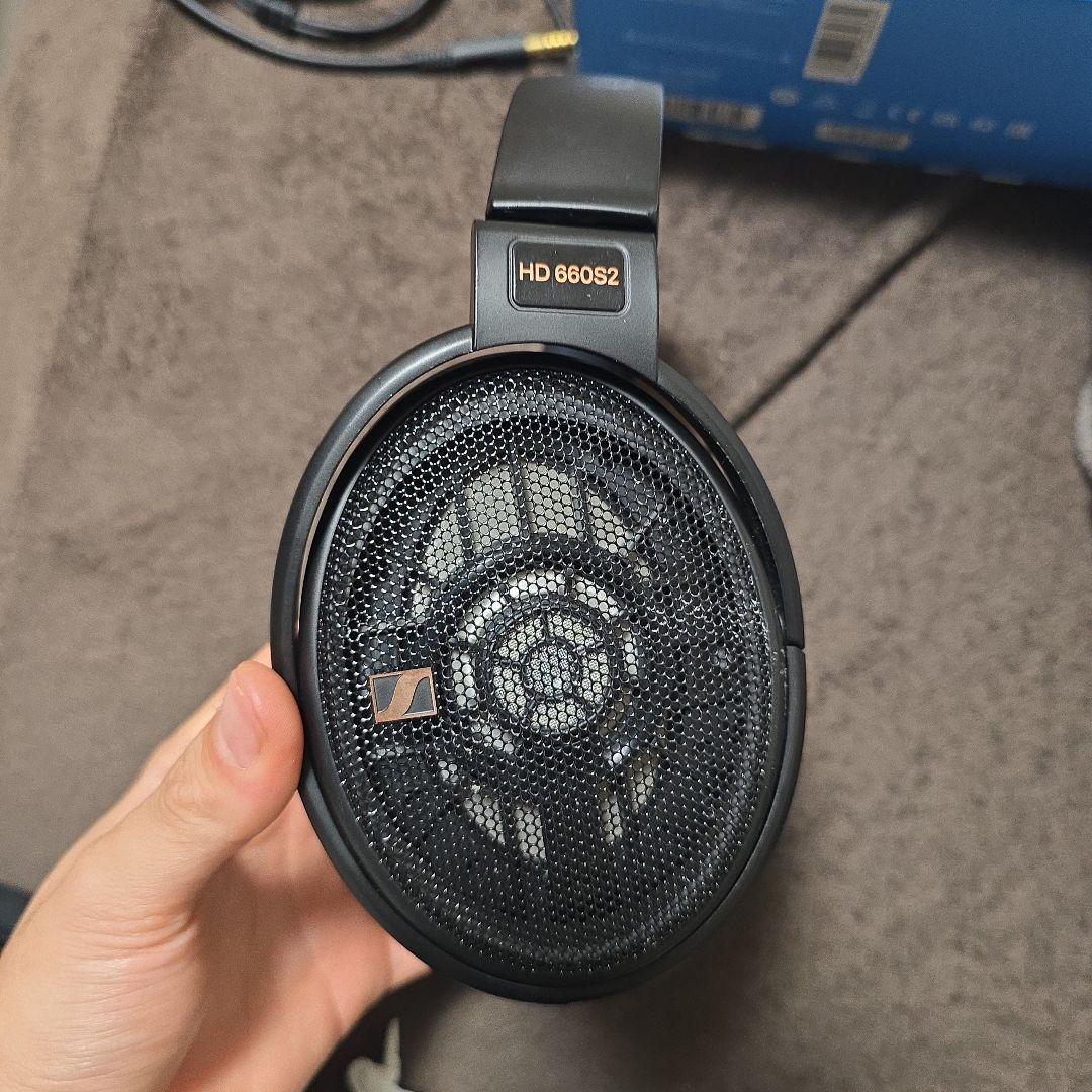 ヘッドホン HD660S2