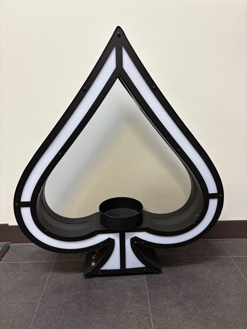 スペード型LEDライトアルマンドスタンド