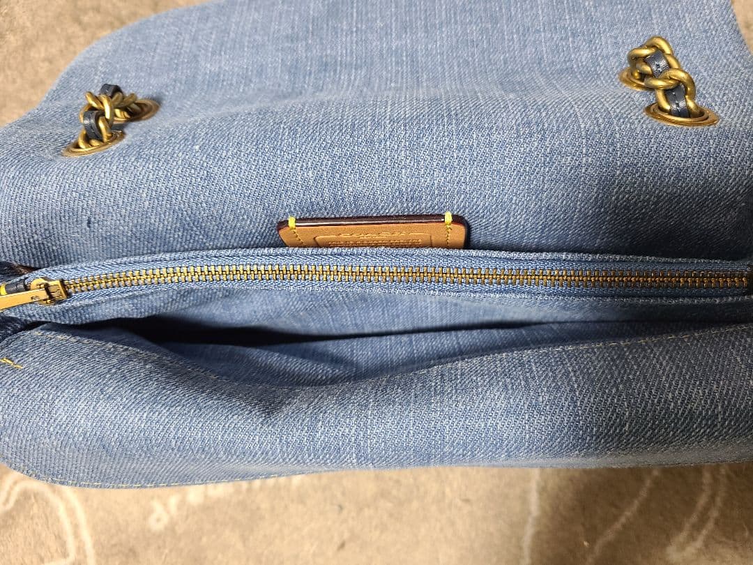美品 COACH デニム キルティング ショルダーバッグ