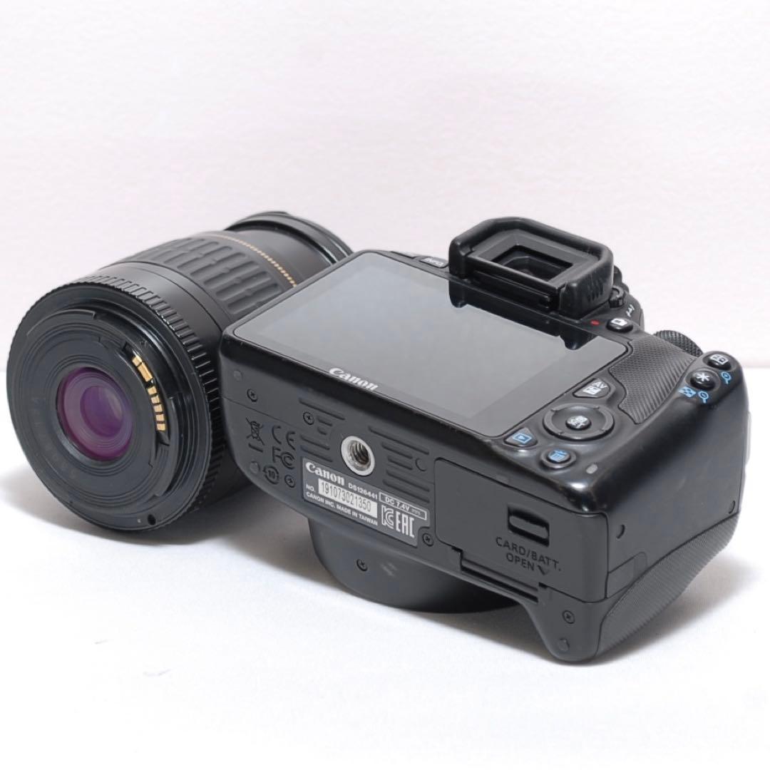 ✨軽量でカメラ女子に✨CANON KISS X7✨カフェ写真に✨シングルレンズ