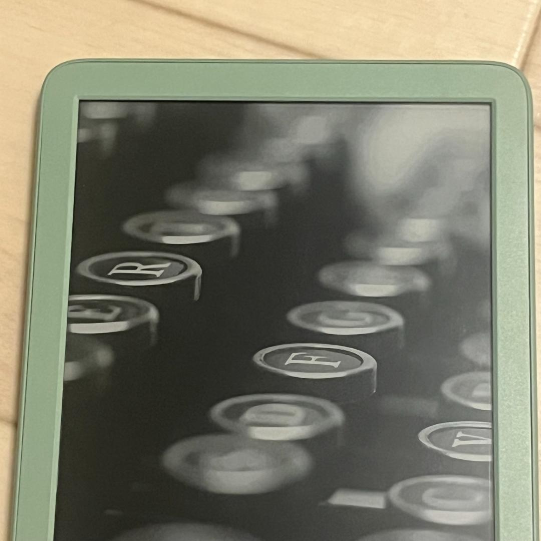 Kindle マッチャ ピンクのカバー付き 電子書籍リーダー本体