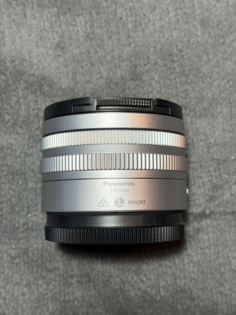 希少 LUMIX 18-40mm レンズ　シルバー