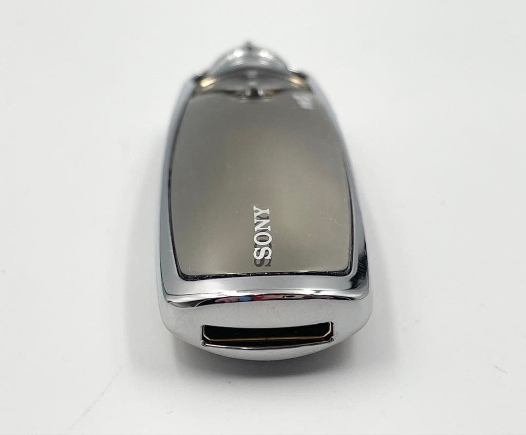 概ね美品　SONY WALKMAN NW-S705F 2GB イヤホン付き