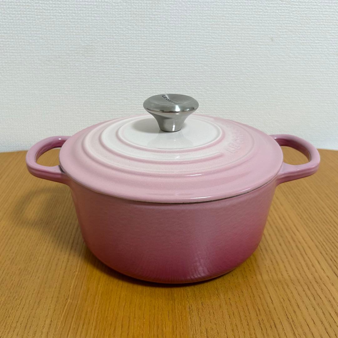【美品】ル・クルーゼ(Le Creuse)☆鍋☆ココットロンド☆ナチュラルピンク