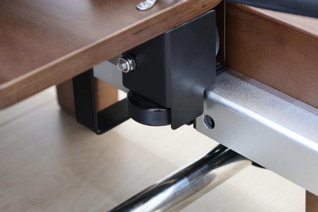 ［送料込み新品］ダークウッドピラティスリフォーマー セット