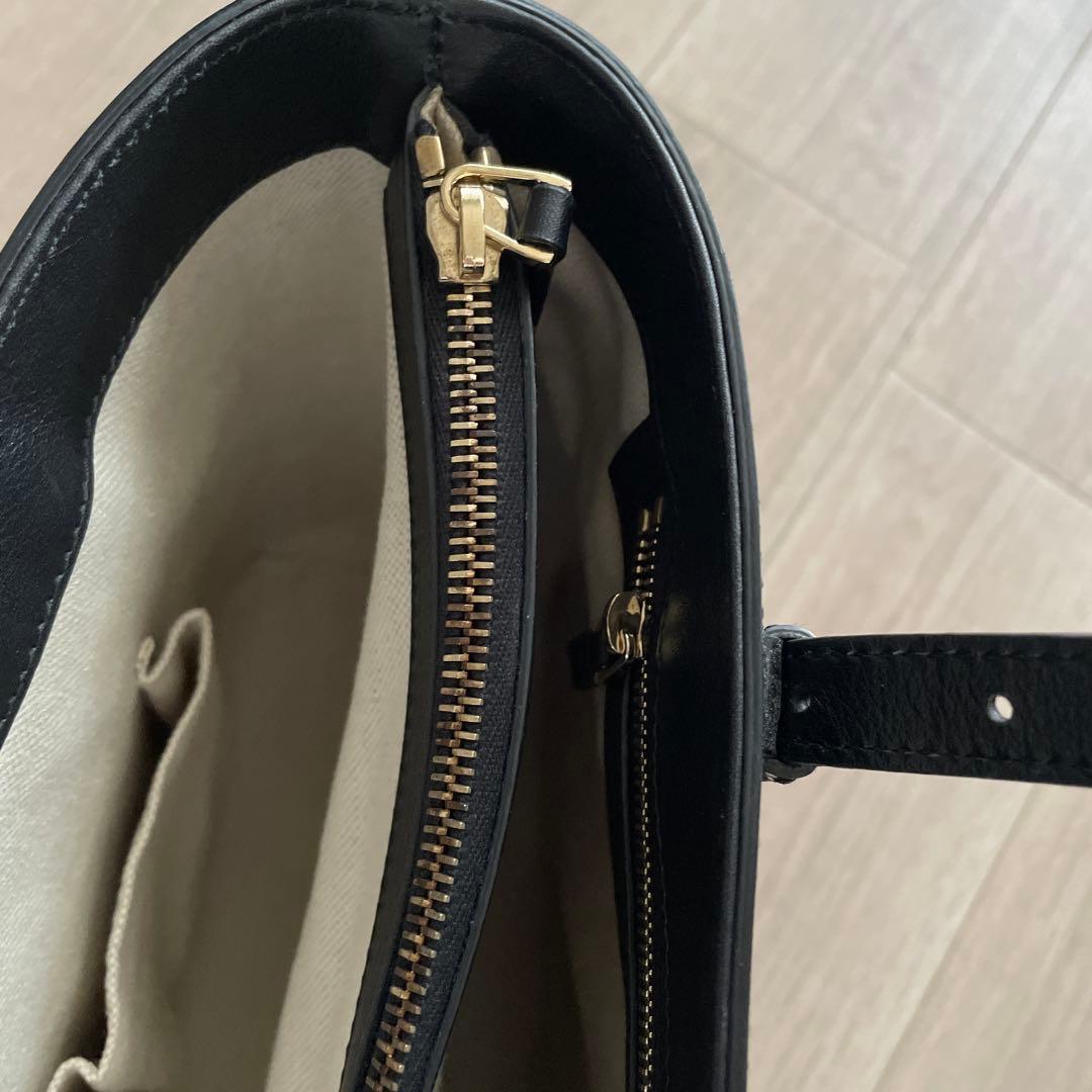 【GUCCI】マイクロGGシマトートバッグ 黒 エナメル