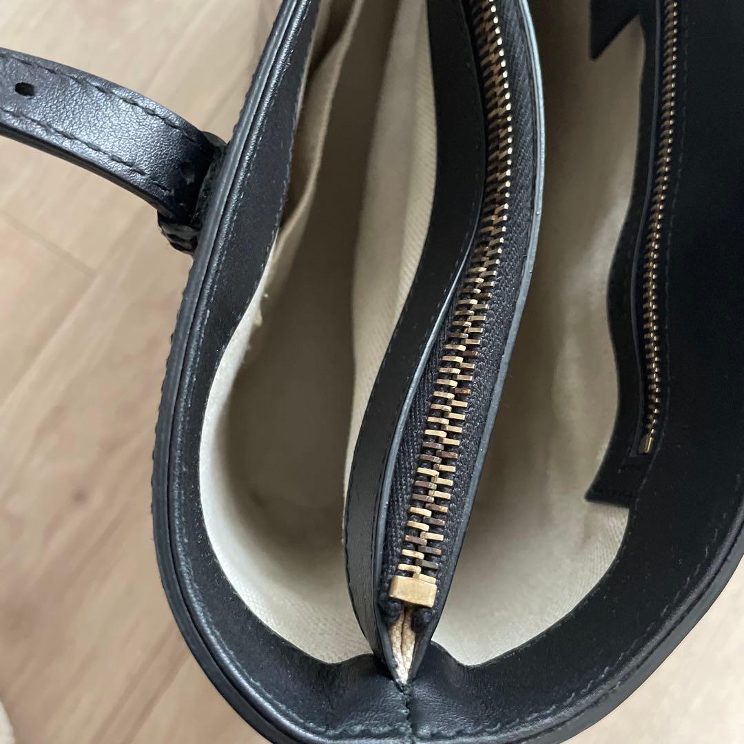 【GUCCI】マイクロGGシマトートバッグ 黒 エナメル