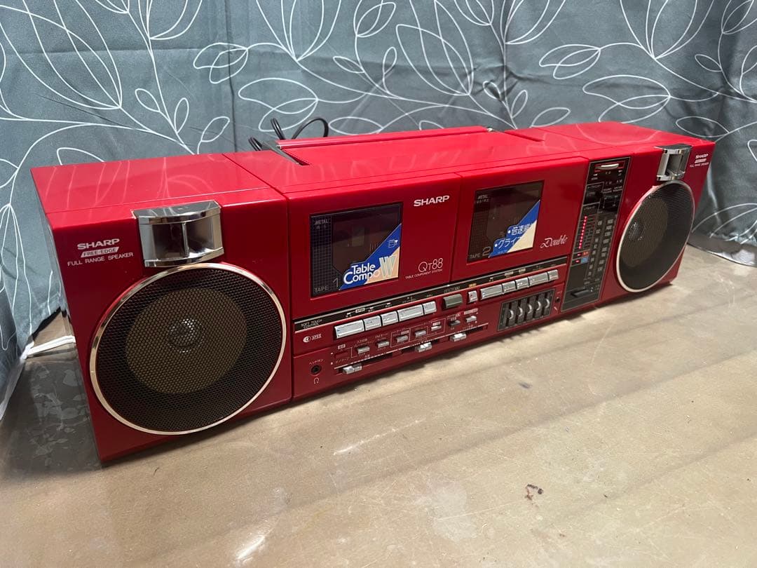 レトロ SHARP QT-88R 赤色 ラジカセ カセットデッキ