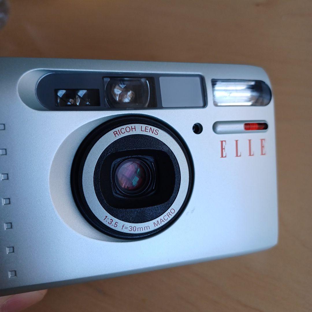 フィルムカメラ Ricoh R10 ELLE