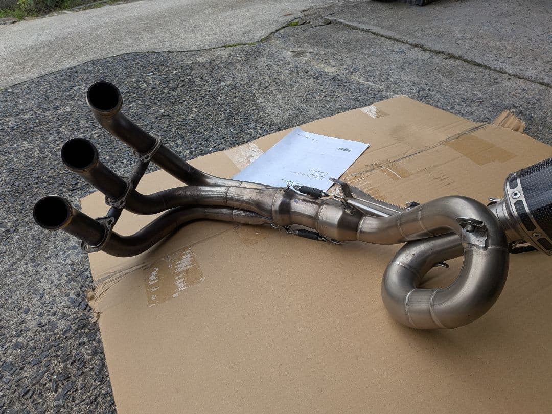 Akrapovic アクラポビッチフルエキレーシングライン　MT09RN34J用