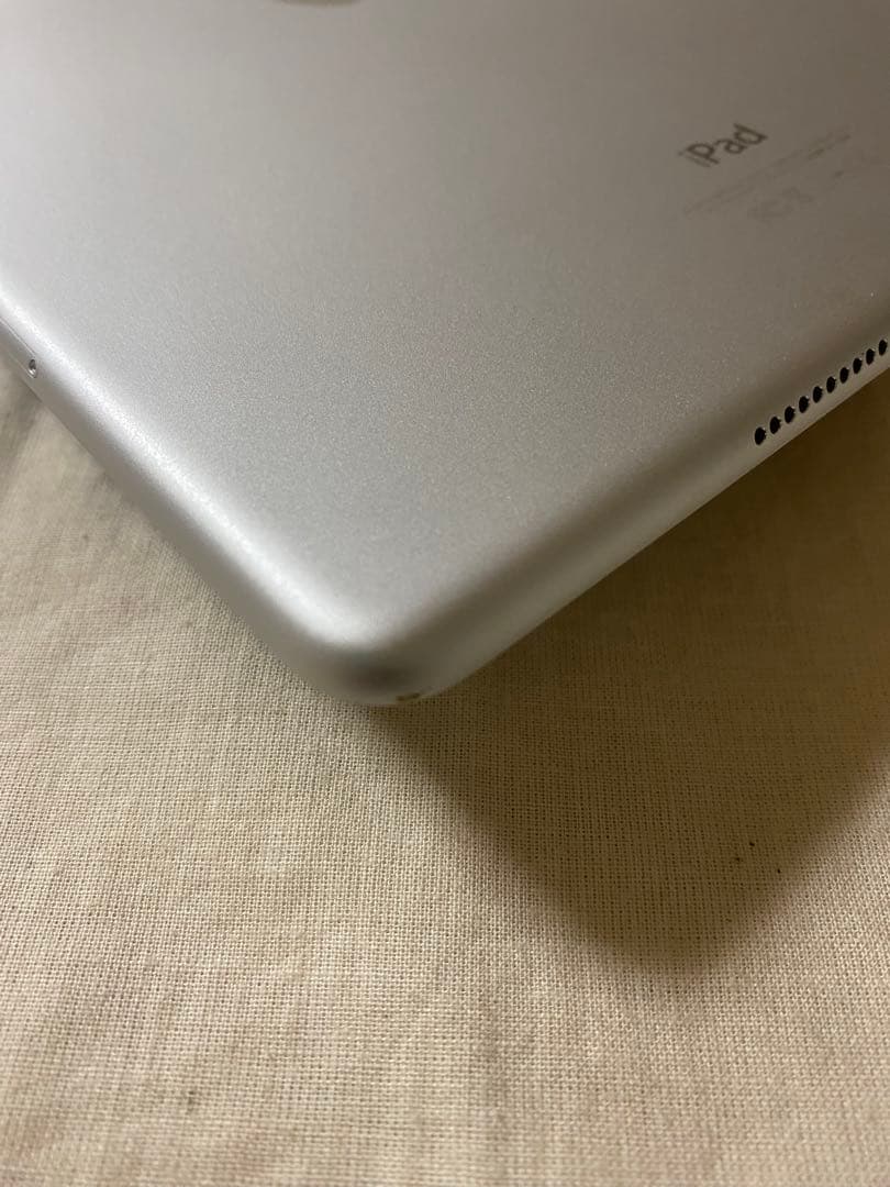 美品　iPad Air 第2世代　バッテリー93%