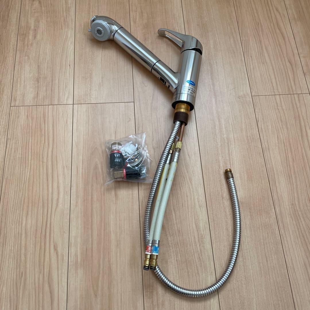 美品 タカギ JA396MN-9NTN-03 浄水器一体型 ハンドシャワー水栓