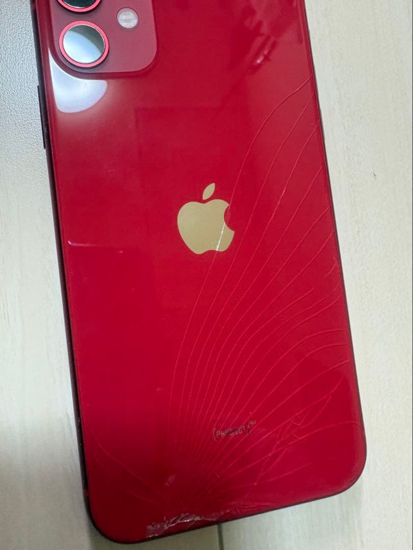 Apple iPhone 11 (PRODUCT(RED)) 本体　ジャンク