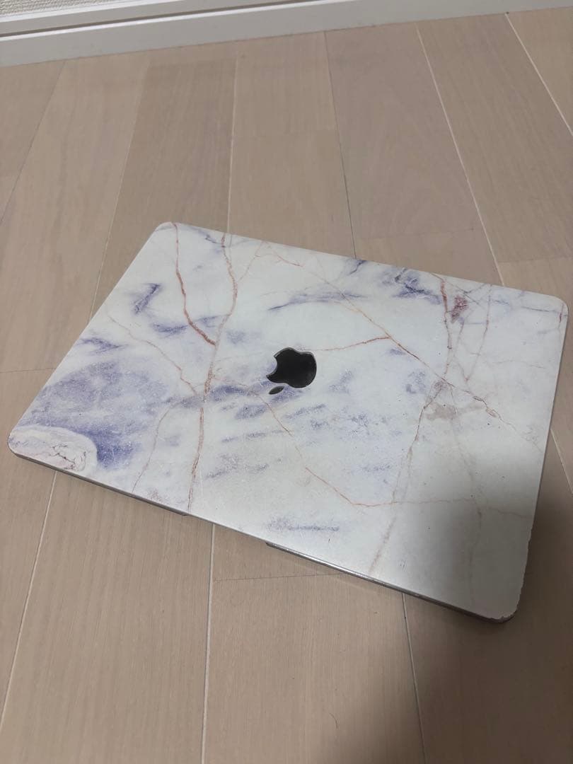 【美品】MacBook Air M1 箱付き