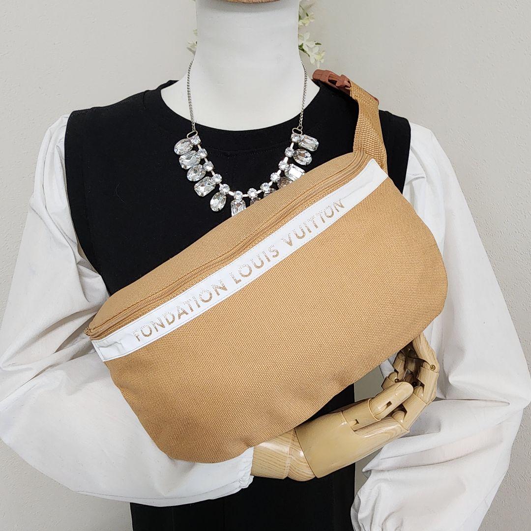 【新品】FONDATION LOUIS VUITTON ルイヴィトン美術館