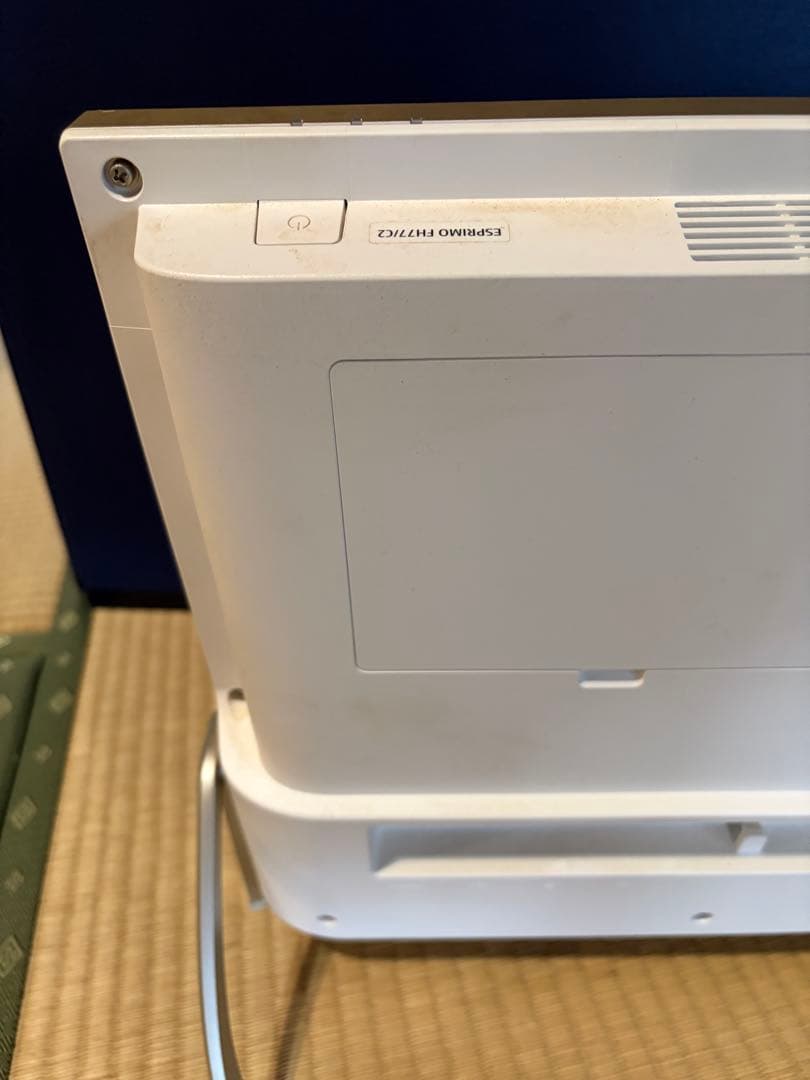 【デスクトップPC】ESPRIMO FH77/C2 ゴールド 2018年製