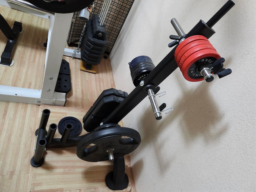 ワイルドフィット製のパワーラック(200ポンドウエイト付き)　他　セット