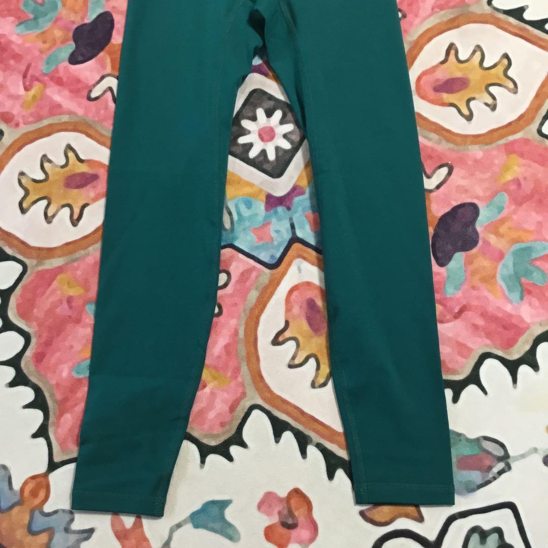 LULULEMON☆ ダークグリーン ハイウエスト レギンス