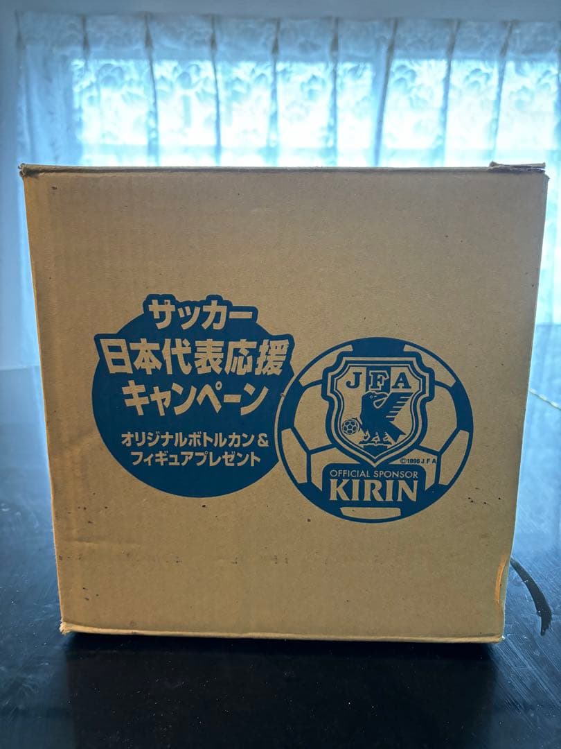 キリン サッカー2001日本代表ボトル 選手ボトルキャップ付