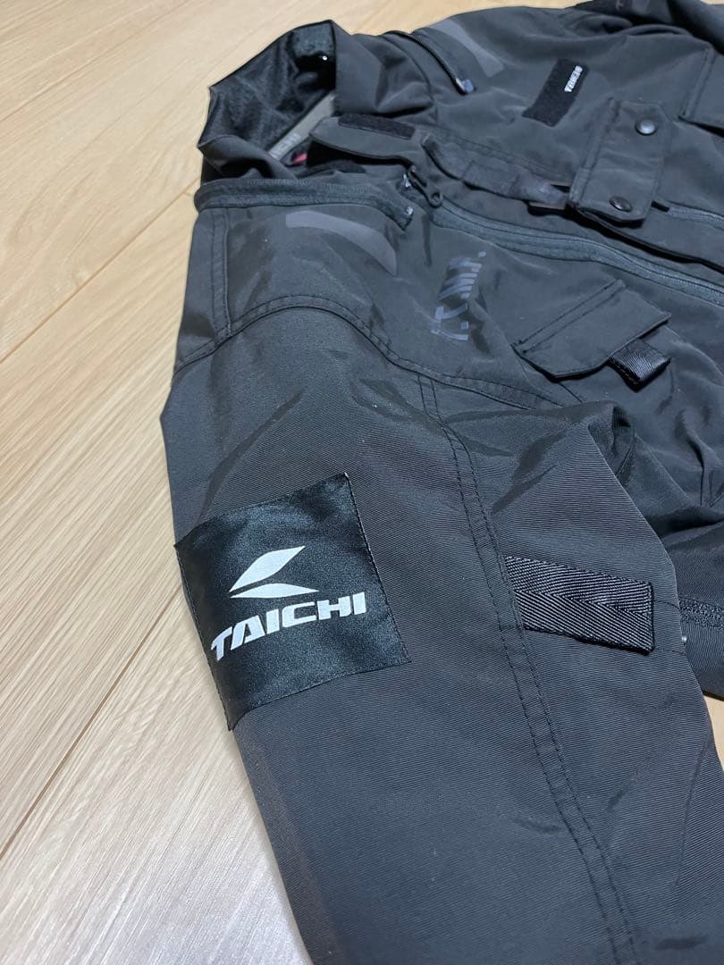 TAICHI 防水ジャケット 秋冬 ブラック JP WL