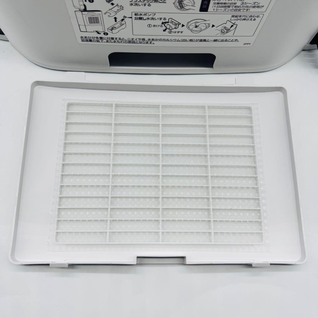 【送料無料】シャープ 加湿セラミックファンヒーター HX-RK12-W②