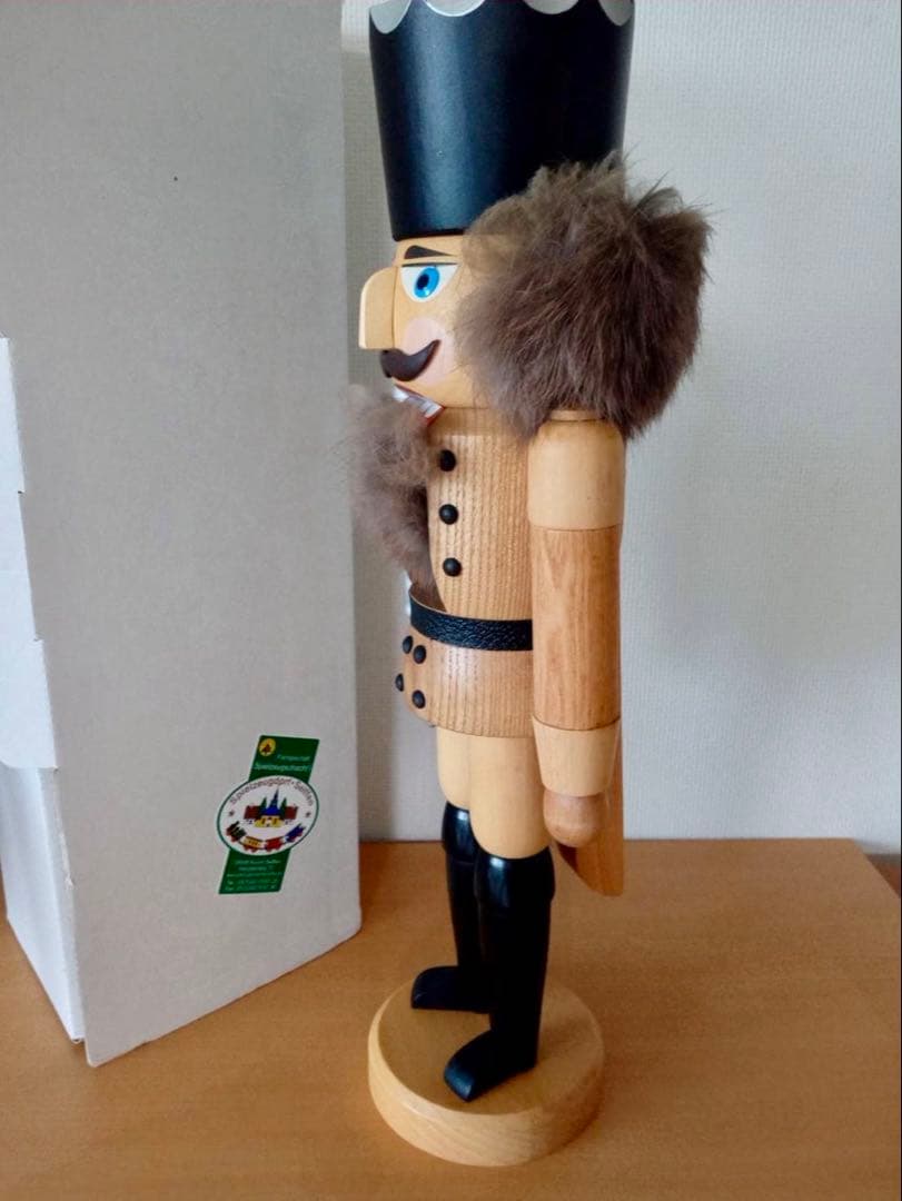 くるみ割り人形　ドイツ　ザイフェン　王様　39㎝　箱有り