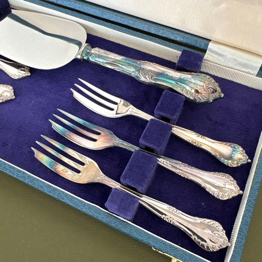 マッピン&ウェッブ　ケーキサーバー&フォーク6本　銀仕上げ　マッピンプレート