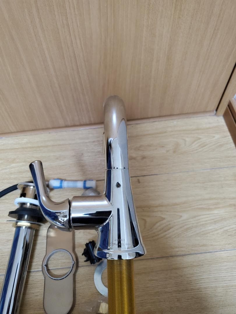 浄水器・整水器 DELTA kitchen faucet