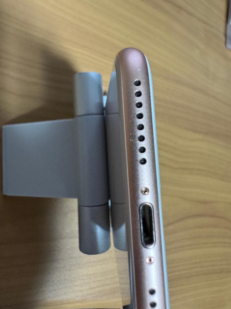 iPhone 8 Plus　256GB　ゴールド