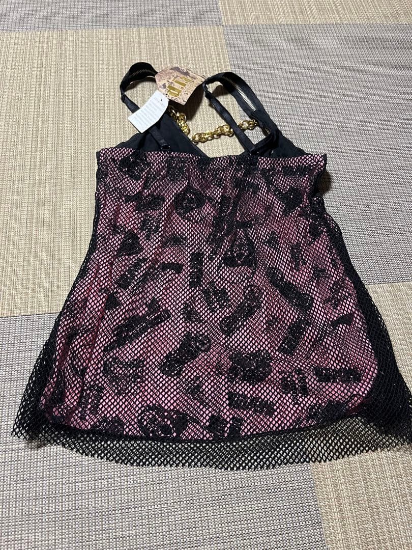 d.i.a. ピンクと黒のメッシュキャミソール