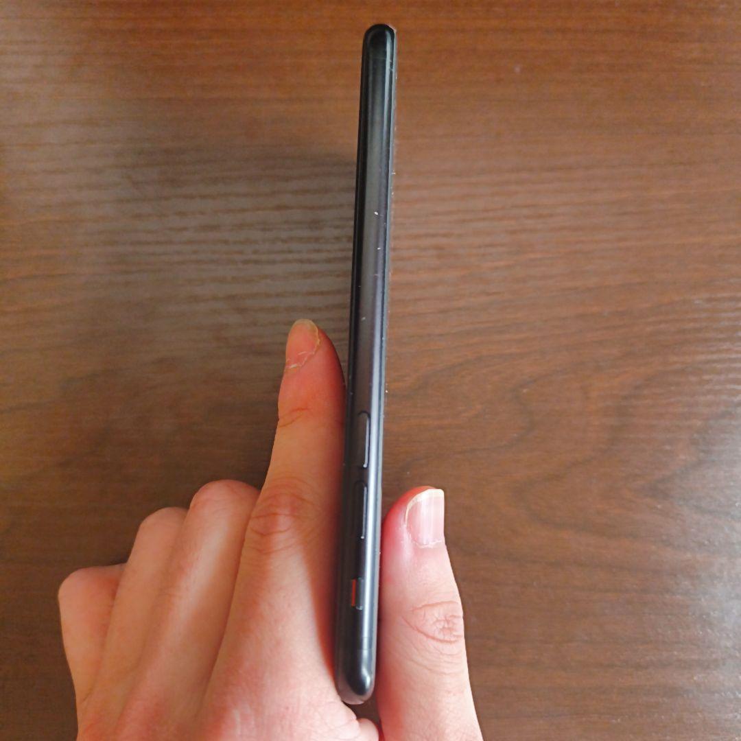 Apple iPhone SE2 ブラック 本体2