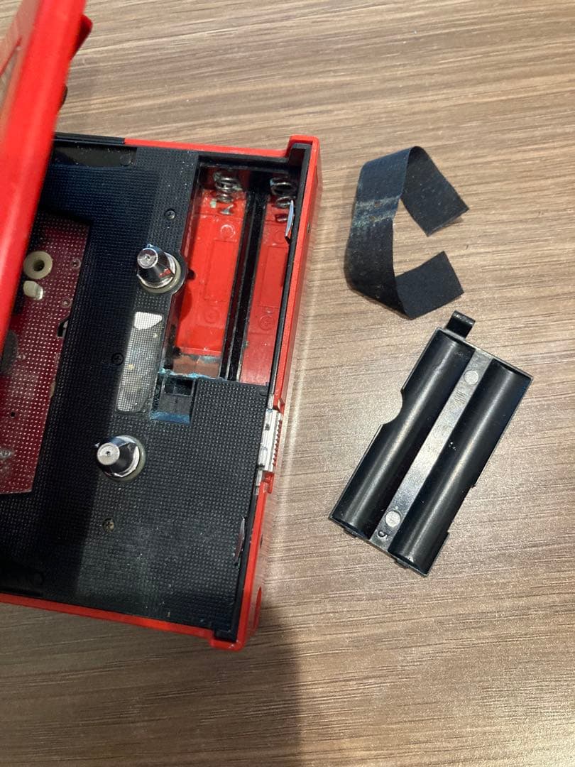 SONY WALKMAN II WM-2 カセットプレーヤー レッド