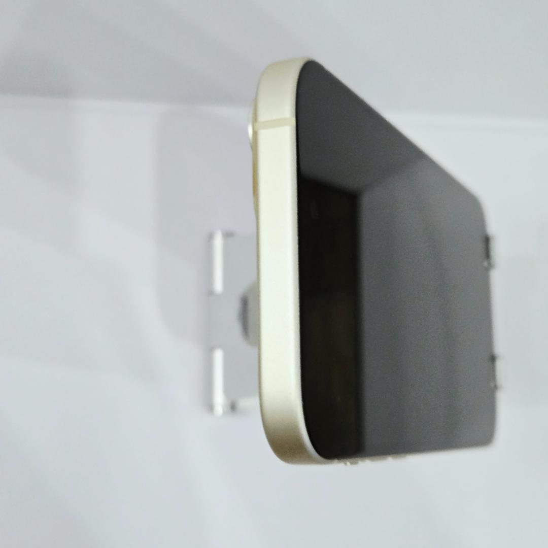 12 iPhone15 イエロー SIMフリー 極美品 BT87% 付属品完備