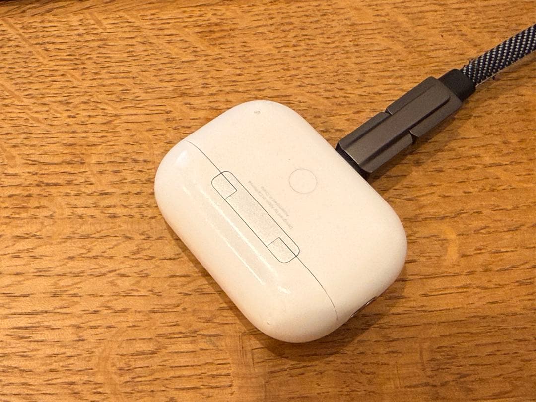 AirPods Pro (第2世代) Lightning充電ケース付き