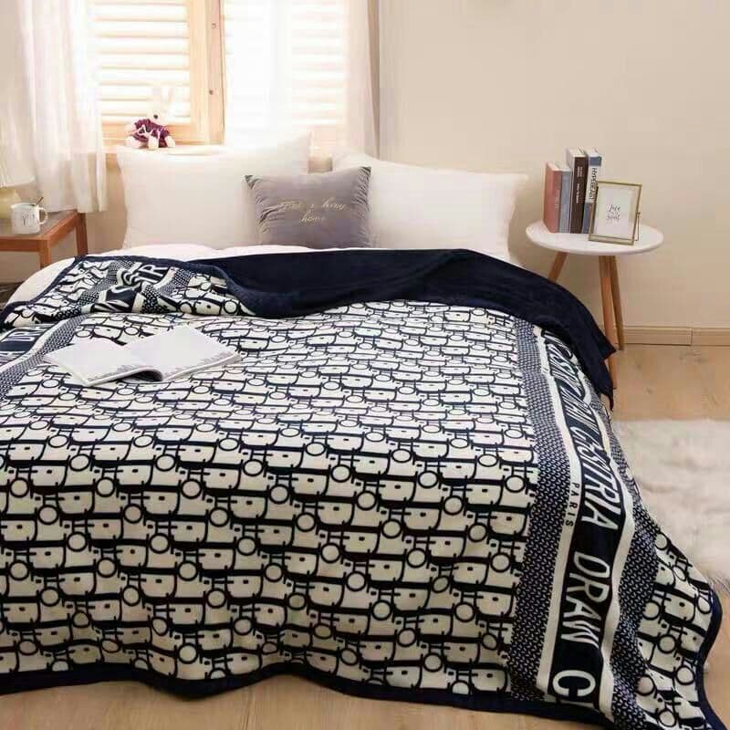 高品質雲毛布北欧コーラル·絨毯カバーフランネルエアコン毛布布団