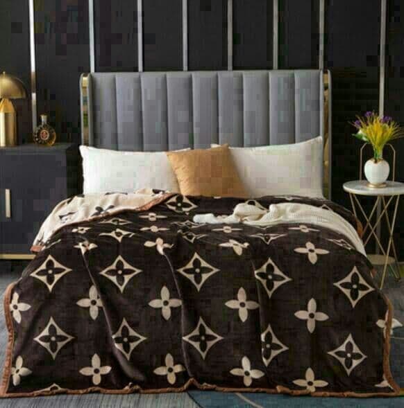 高品質雲毛布北欧コーラル·絨毯カバーフランネルエアコン毛布布団