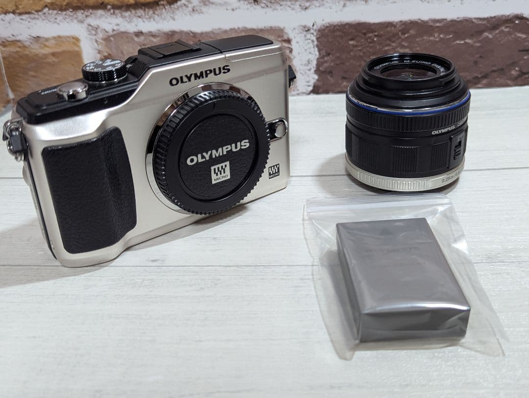 OLYMPUS PEN E-PL2 本体＋レンズ バッテリー付 動作確認済