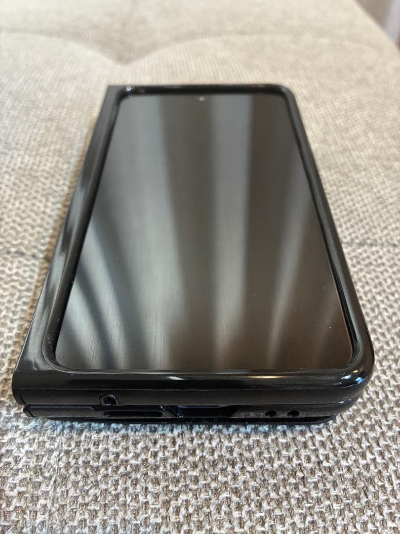 Google Pixel Foldとケース等