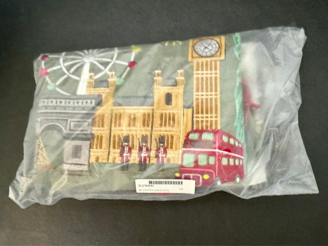 完売品　新品、未使用　ボールアンドチェーン JALオリジナルバッグ