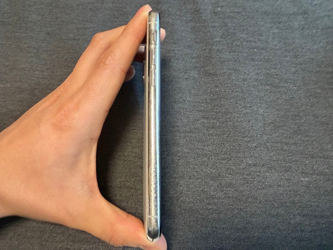 iPhone 11 Pro 64GB シルバー ※Face ID使用不可