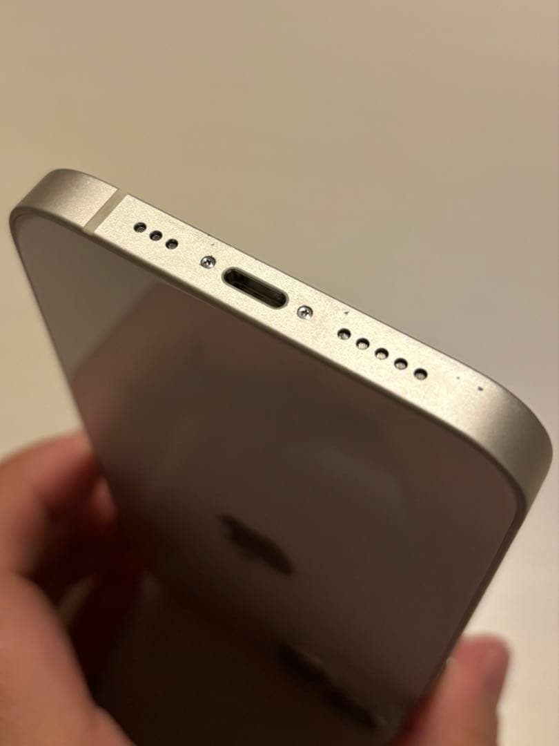 Apple iPhone 13 スターライト 128GB