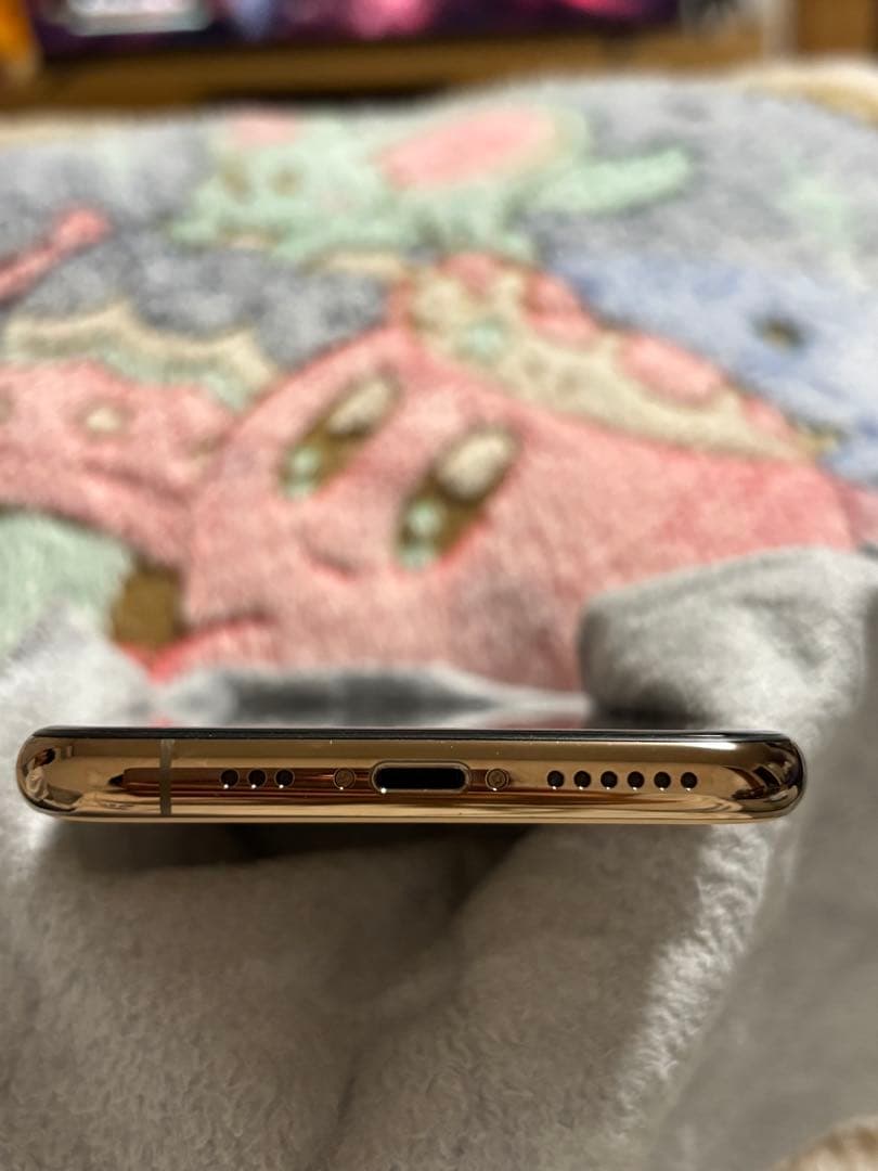 iPhone 11 Pro 256GB ゴールド SIMフリー 本体 67%