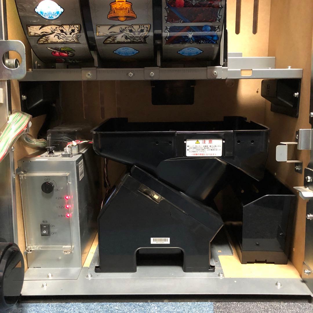 ⚠︎説明文必読⚠︎ パチスロ デビルメイクライ クロス　実機+付属品(送料込)