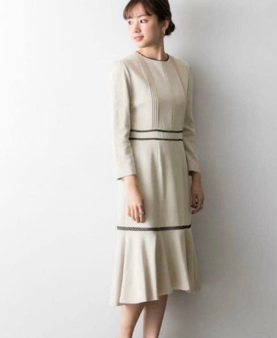 美品　CELFORD セルフォード　レース切替ワンピース　石原さとみさん着用