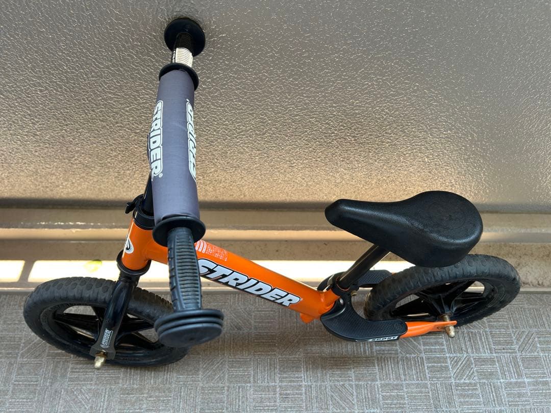 STRIDER バランスバイク オレンジ 12インチ