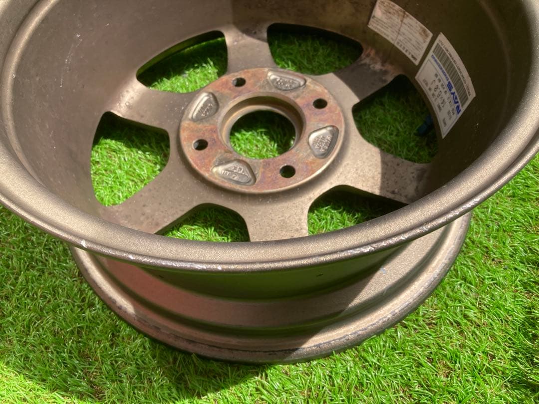 AZ-1のフロントで使用 RAYS TE37 14インチ6J114.3ホイール