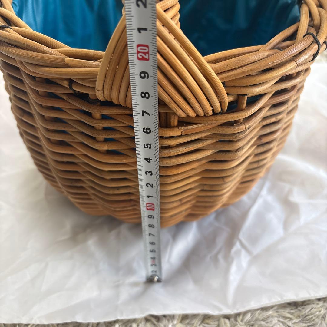 新品　エバゴス　籐製バスケット 青色内布