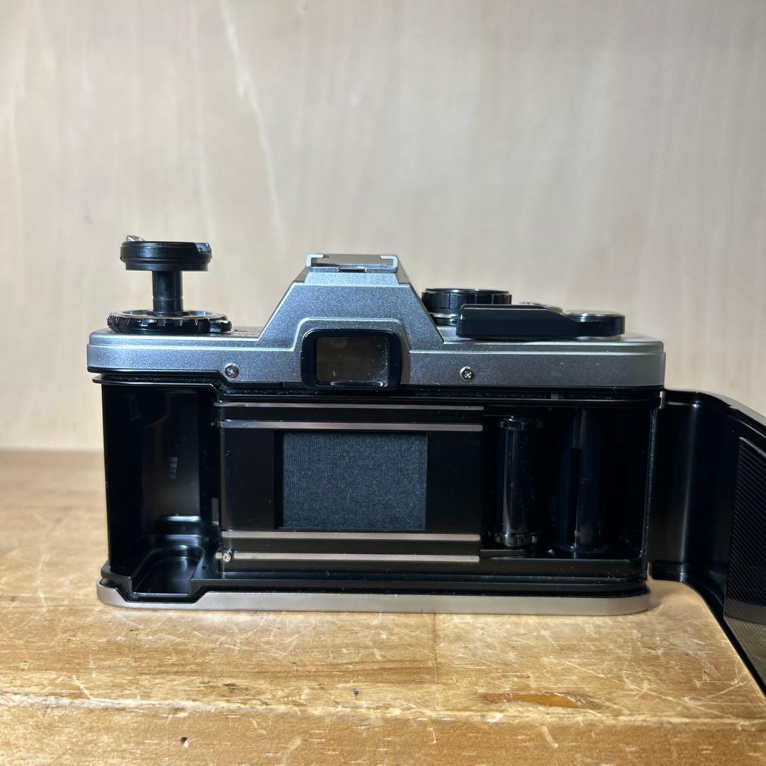 Olympus OM10+Tokina 28-70 f3.5-4.5 完動極美品