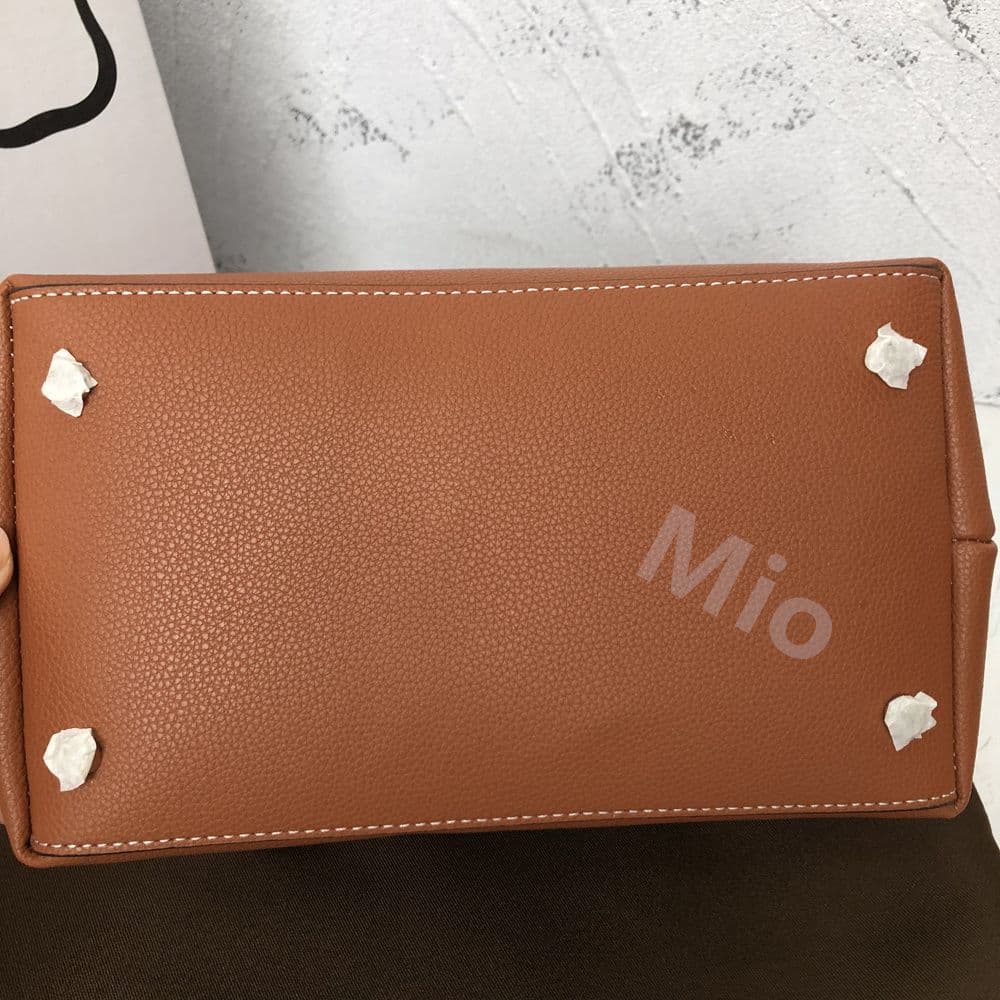 トッズ T タイムレス ショルダーバッグ